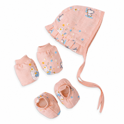 Little Penguin Muslin Baby Cap, Mittens and booties Set