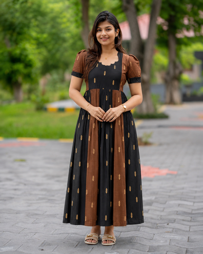 Vaanathi  Maternity Maxi