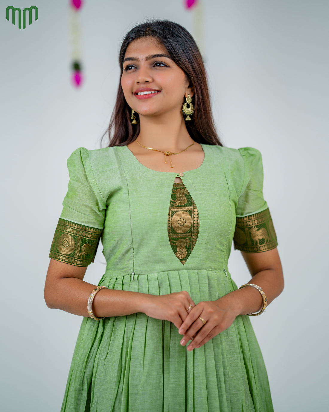 Poonguzhali_V6 Maternity Maxi