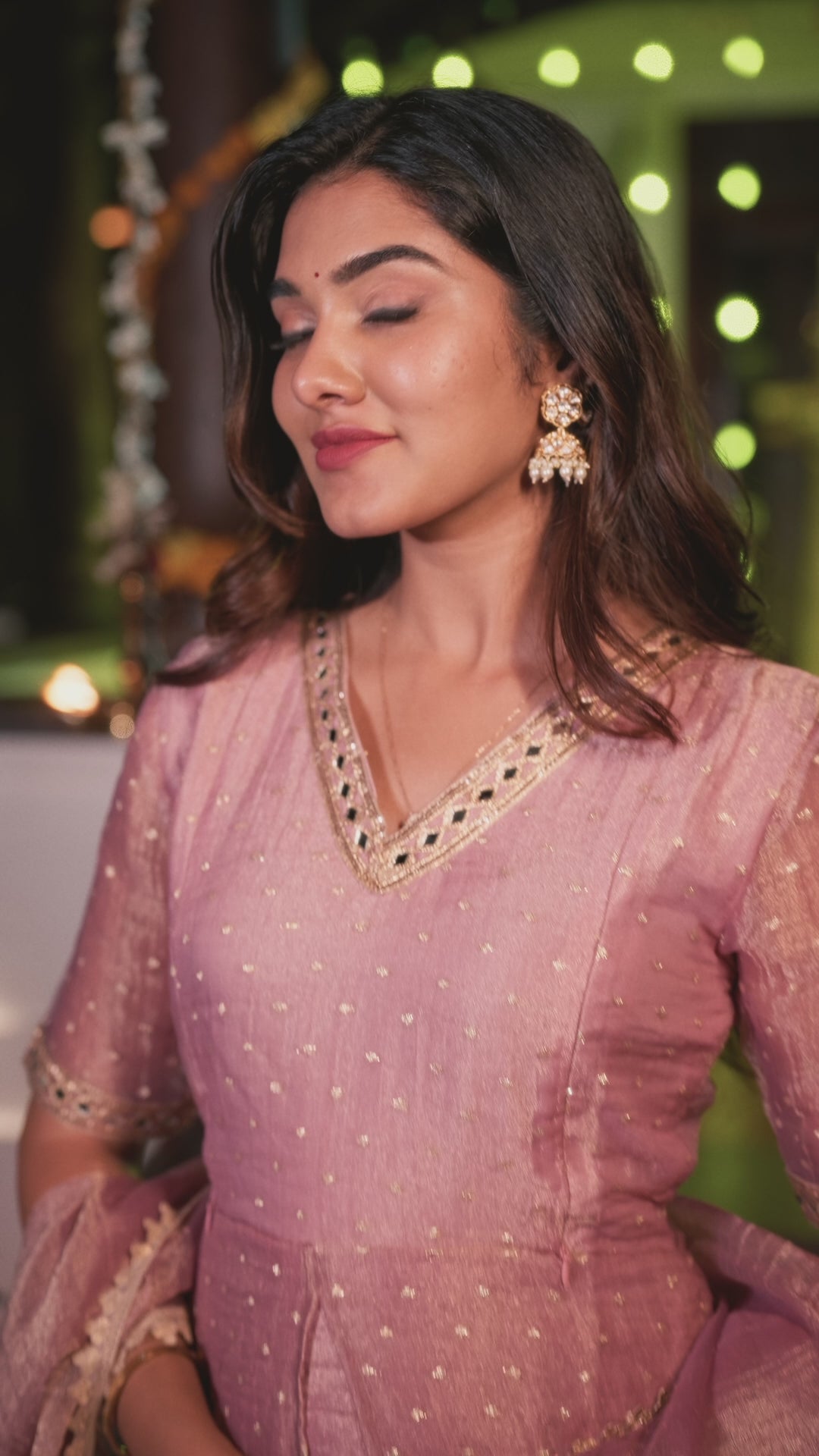 Golden Crush Tissue With Butti Maternity Maxi with Full Crepe Lining &amp; Dupatta